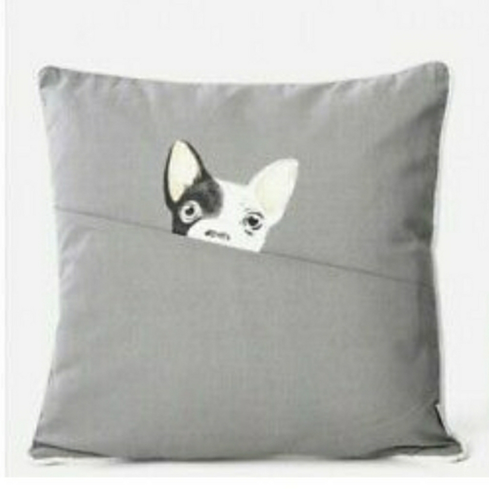 Set of 2 puppy peeking pillows
